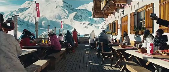 Yokuş Aşağı (Downhill) Türkçe Altyazılı Fragman