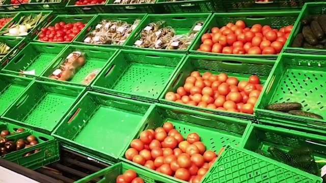 Los supermercados se vacían con las últimas noticias sobre el coronavirus