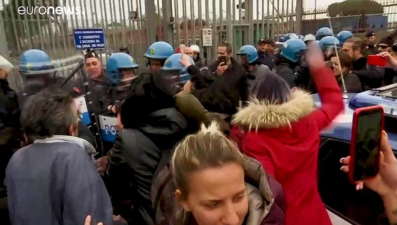 Motins nas prisões italianas