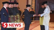 Cabinet ministers, deputies all sworn in before King