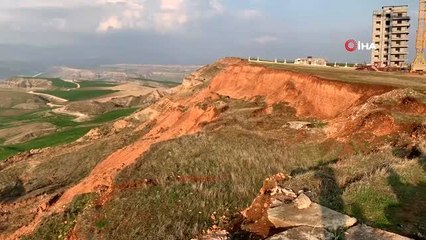 Adıyaman'da heyelan nedeniyle 43 dairelik bina tahliye ediliyor