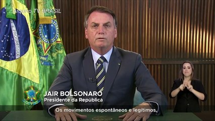 Bolsonaro vê 'histeria' em reações ao coronavírus