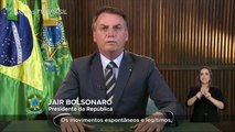 Bolsonaro vê 'histeria' em reações ao coronavírus