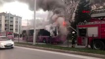 Tokat'ta, belediye otobüsünün motoru alev aldı
