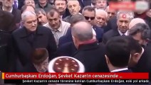 Başkan Erdoğan ile Ahmet Davutoğlu arasında dikkat çeken anlar