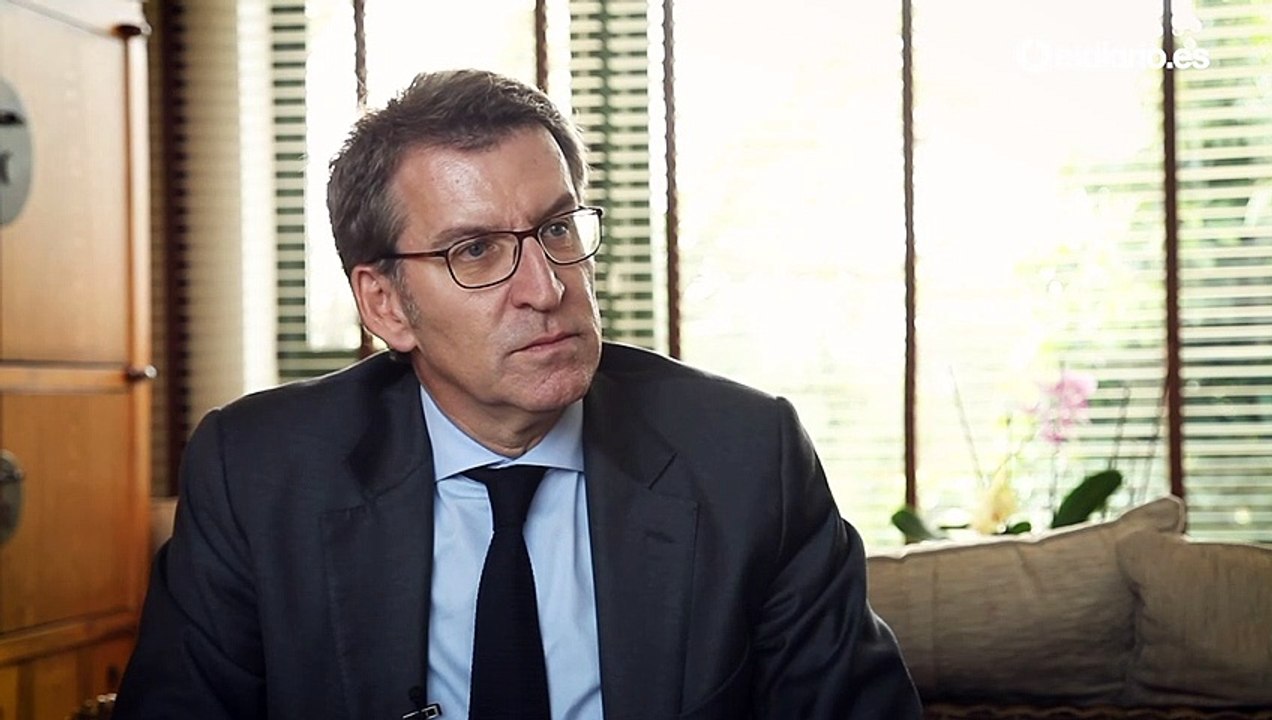 "El PP colinda con el Partido Socialista desde...
