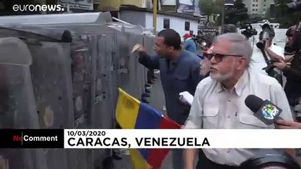 Venezuela : la police bloque une manifestation de l'opposition