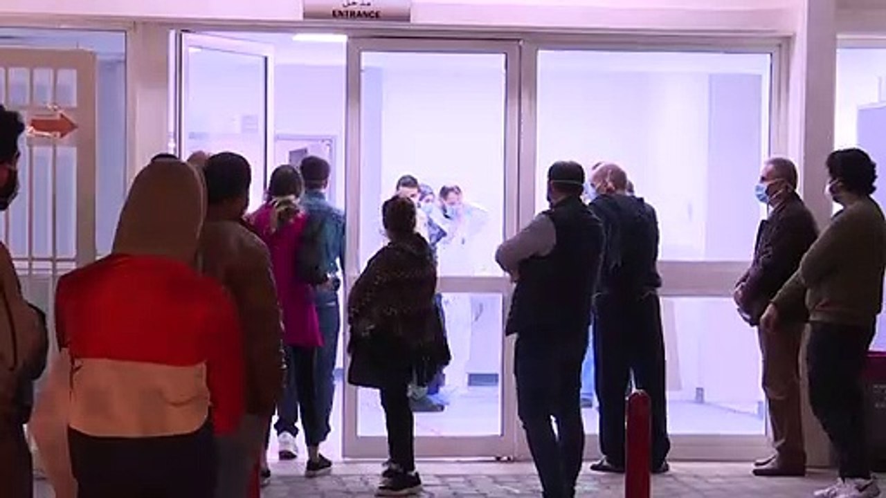 ارتفاع عدد المصابين بفيروس كورونا في لبنان إلى 52