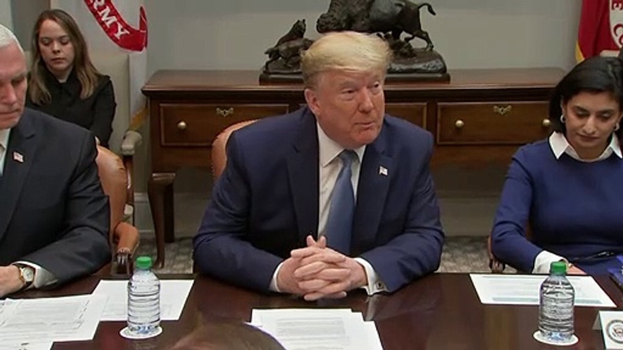 Trump pede calma