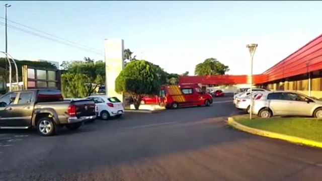 Menino de 10 anos fere dedo da mão e é socorrido pelo Siate na Av. Tito Muffato