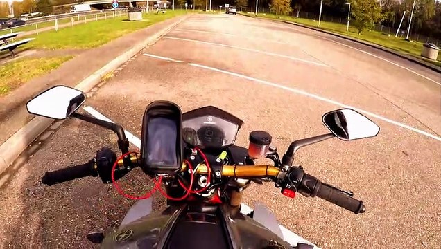 Electric Motorcycle and the Porsche Taycan-Test (with Energica Eva '19 ) 13 accelerations in a row