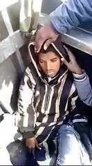 Des migrants guinéens en pleine mer