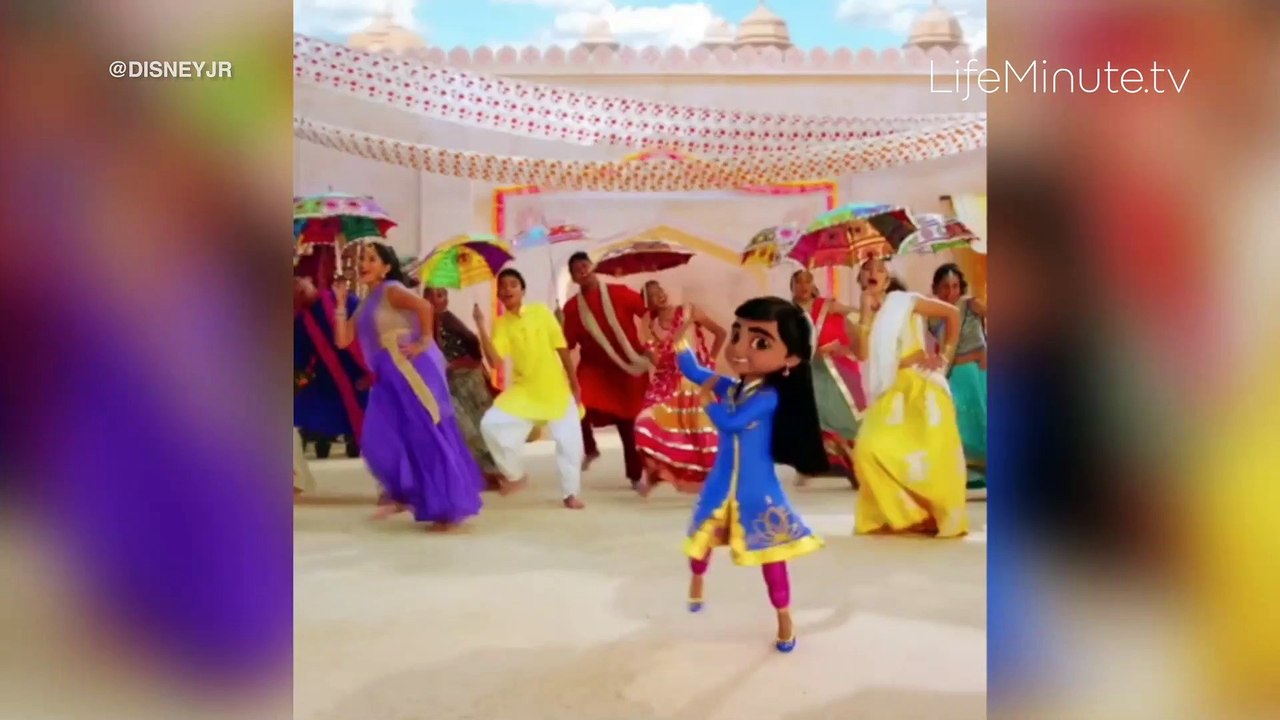 Maulik Pancholy on Book, New Projects and Famous Co-Stars