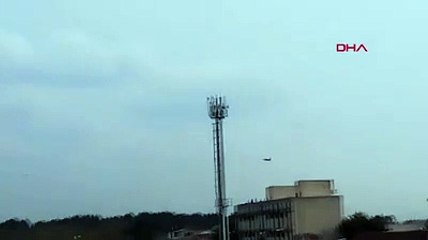 Pakistan'da F-16 uçağı düştü