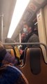 Belçika'da tükürüğünü metroda tutunma borusuna süren adam gözaltına alındı