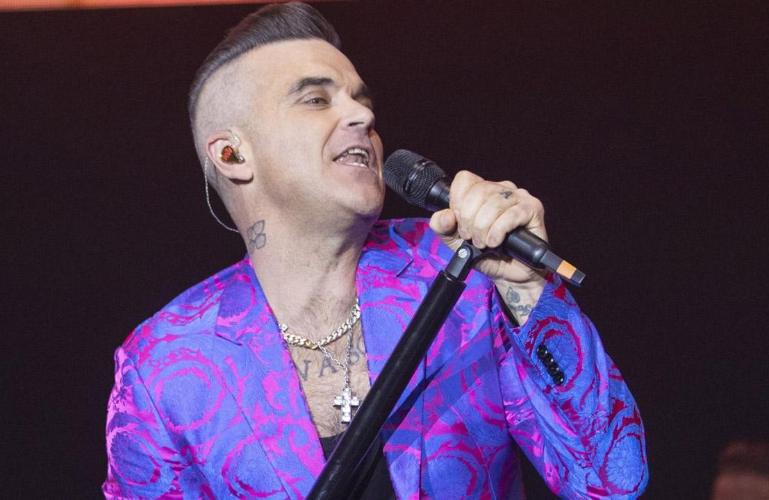 Robbie Williams wants to please 'everybody' in Las Vegas