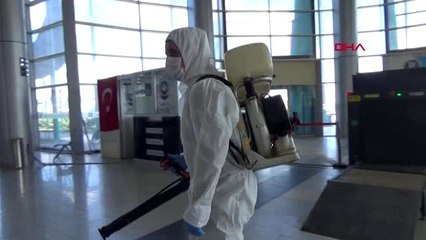 Kütahya'da otobüs terminali ve halk otobüsleri dezenfekte ediliyor