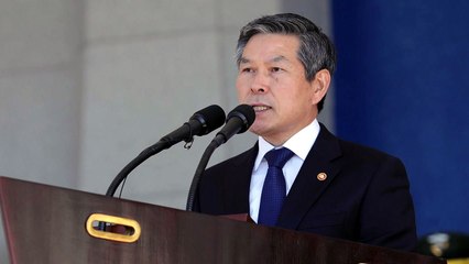 정경두 "군, '코로나19' 극복 위해 총력 지원 중" / YTN