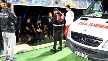 Akhisarspor'un Adana Demirspor'u yenmesi sonrası Yılmaz Vural fenalık geçirdi