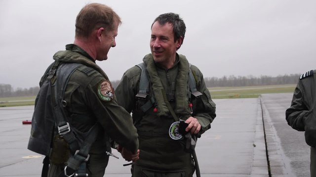 Florennes: le ministre de la Défense, Philippe Goffin à la base aérienne