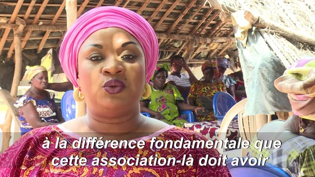 En Côte d'Ivoire, grâce aux femmes, des enfants désertent les plantations de cacao pour l'école