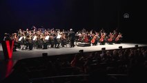 Piyanist İdil Biret, Avrasya Filarmoni Orkestrası'yla Zorlu PSM'de konser verdi