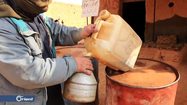 الفرن الوحيد قد يتوقف قريباً.. كارثة تهدد مخيم الركبان وسط غياب دولي