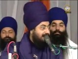 Bhai Ranjit Singh Dhadrianwale tells difference between hindu and sikh... How Ramdev run away