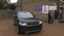 Anthony Joshua receives his bespoke Range Rover SVAutobiography