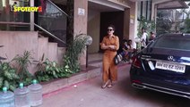 Janhvi Kapoor & Sanya Malhotra Spotted Around Town | SpotboyE
