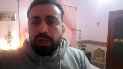 Un acteur napolitain obligé de passer 24h avec sa sœur décédée du covid-19