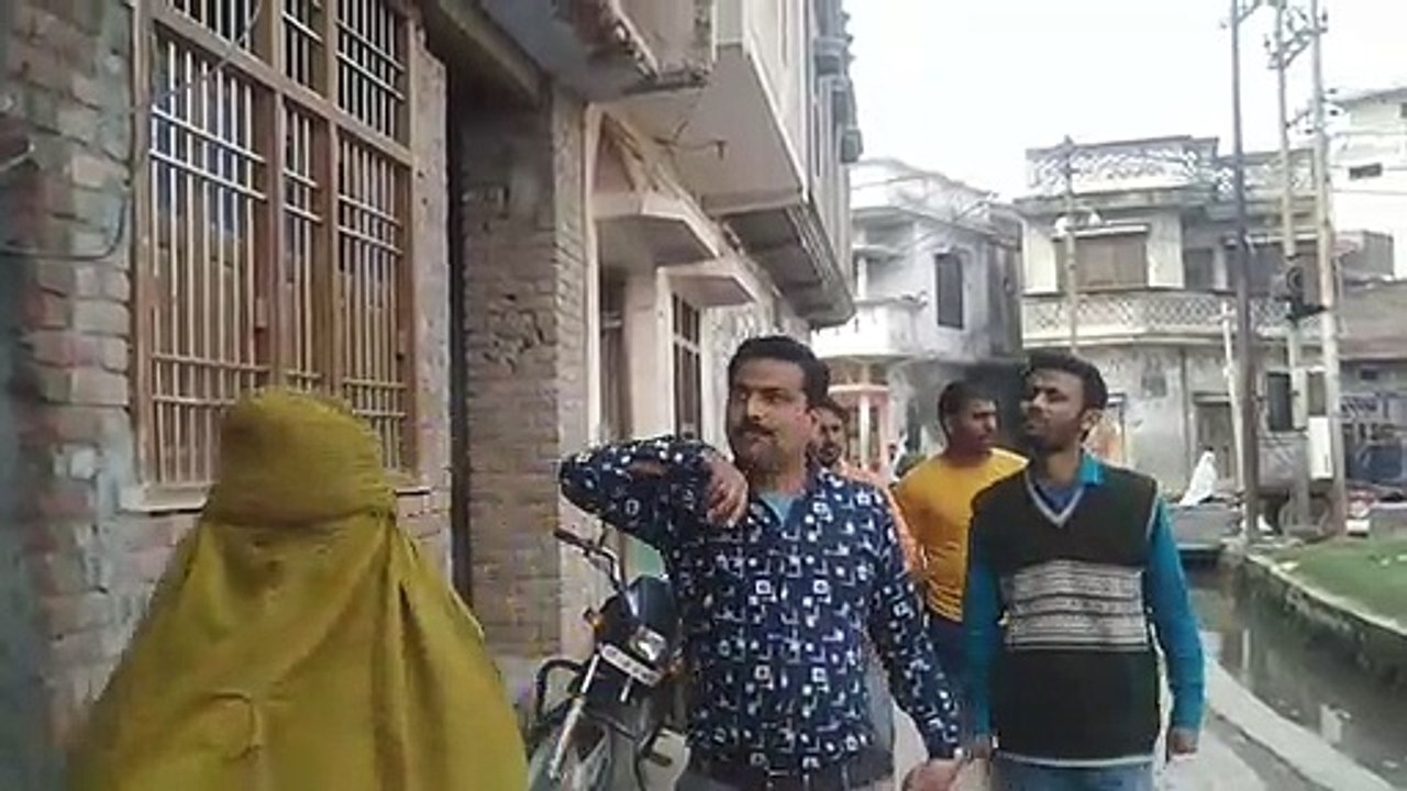 कैराना: विद्युत विभाग ने चलाया बकायेदारों खिलाफ अभियान, बकायेदारों के काटे कनेक्शन