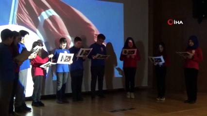 İstiklal Marşını bu sefer yabancı uyruklu öğrenciler söyledi