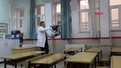MANİSA Akhisar'daki okullarda dezenfekte çalışması