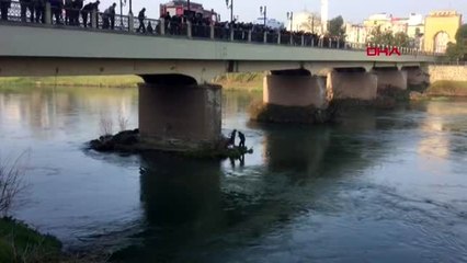 SAMSUN Çarşamba Köprüsü'nden atlayan liseli kız, ağır yaralandı