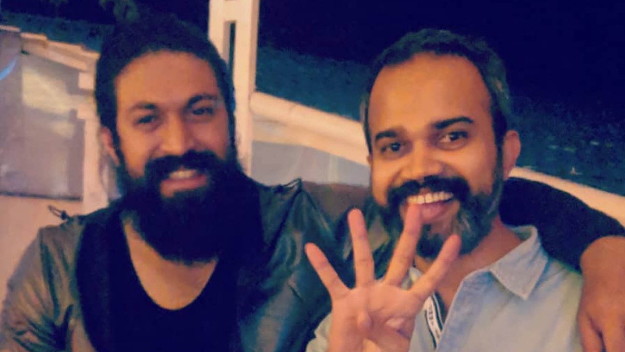 ಯಶ್ ನೀಡಿದ ದುಬಾರಿ ಗಿಫ್ಟ್ ನೋಡಿ ಖುಷಿ ಪಟ್ಟ ಪ್ರಶಾಂತ್ ನೀಲ್ | Prashanth Neel | Yash | KGF2 | Gift