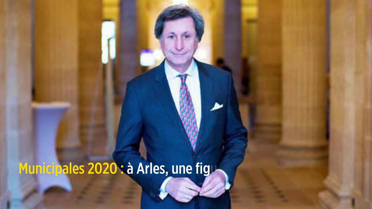 Municipales 2020 : à Arles, une figure du petit écran contre un héritier communiste