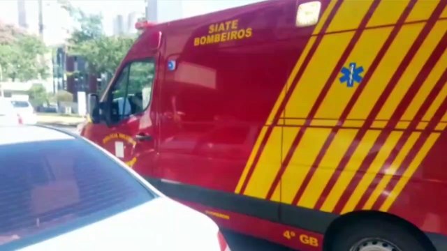 Motociclistas ficam feridos após colisão com carro na Região Central