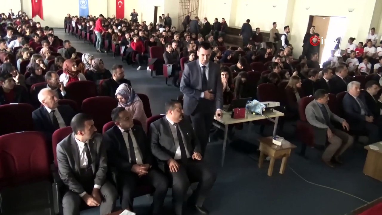 Siverek'te İstiklal Marşının kabulü kutlandı