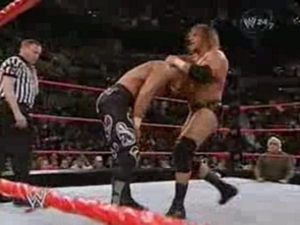 Raw.12.20.03 - Shawn Michaels vs. Triple H (Pt. 2)