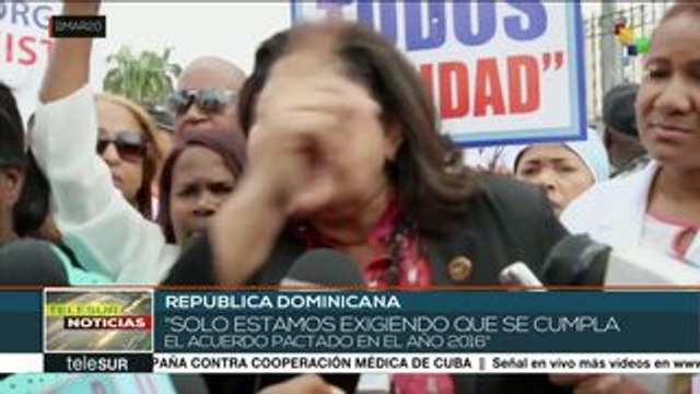 Colegio Médico Dominicano marcha para exigir cumplimiento de acuerdos