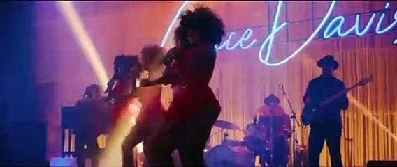 PERSONAL ASSISTANT - Tráiler Oficial (ESPAÑOL)