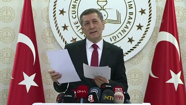 Milli Eğitim Bakanı Selçuk: 'Eğitim Bilişim Ağı kullanımında bütün operatörlerden ücretsiz 3 GB internet erişimi sağlanacaktır' - ANKARA