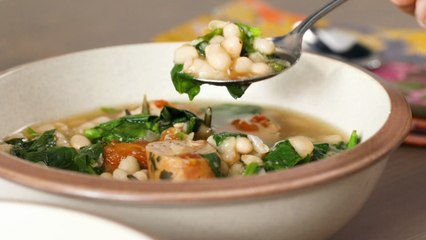 Slow-Cooker White Bean, Spinach & Sausage Stew