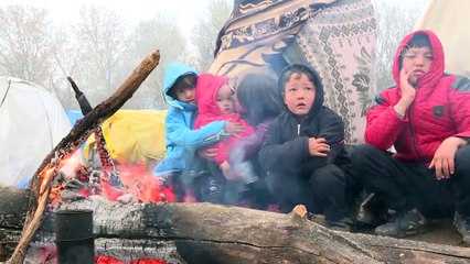 Sığınmacıların bekleyişi sürüyor - EDİRNE