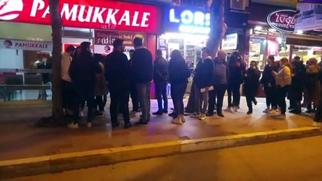 Üniversite Öğrencileri Otobüs Firmalarına akın etti - BALIKESİR