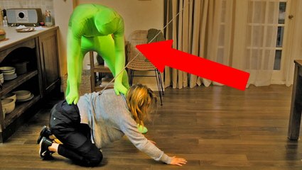 How 'The Invisible Man' made a terrifying villain that you can't even see