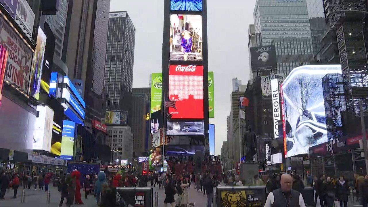 Nueva York, la ciudad que nunca duerme, apaga sus luces por el coronavirus