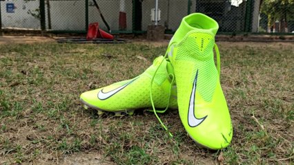 Nike Phantom Vision Academy Football Boots Review