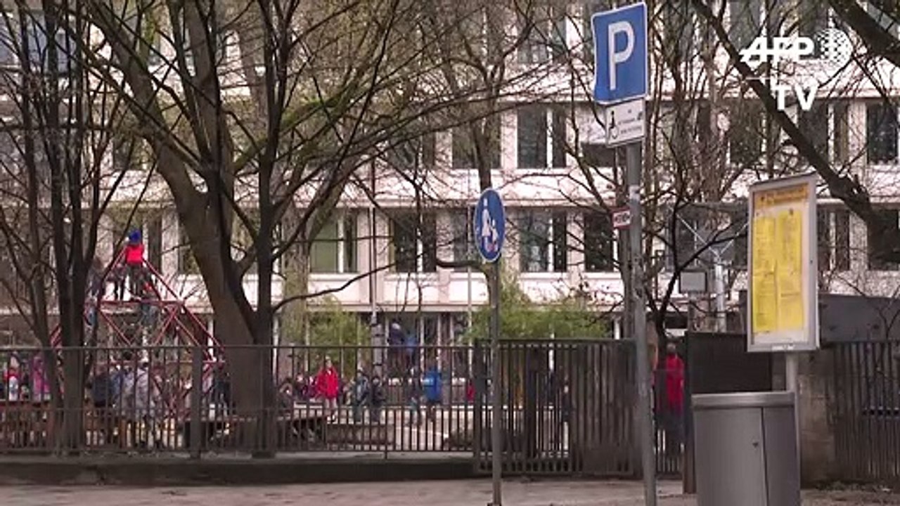 Bayern schließt alle Schulen